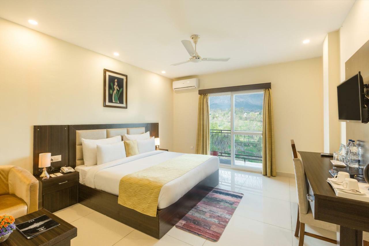D'Polo Club & Spa Resort Dharamshala Extérieur photo